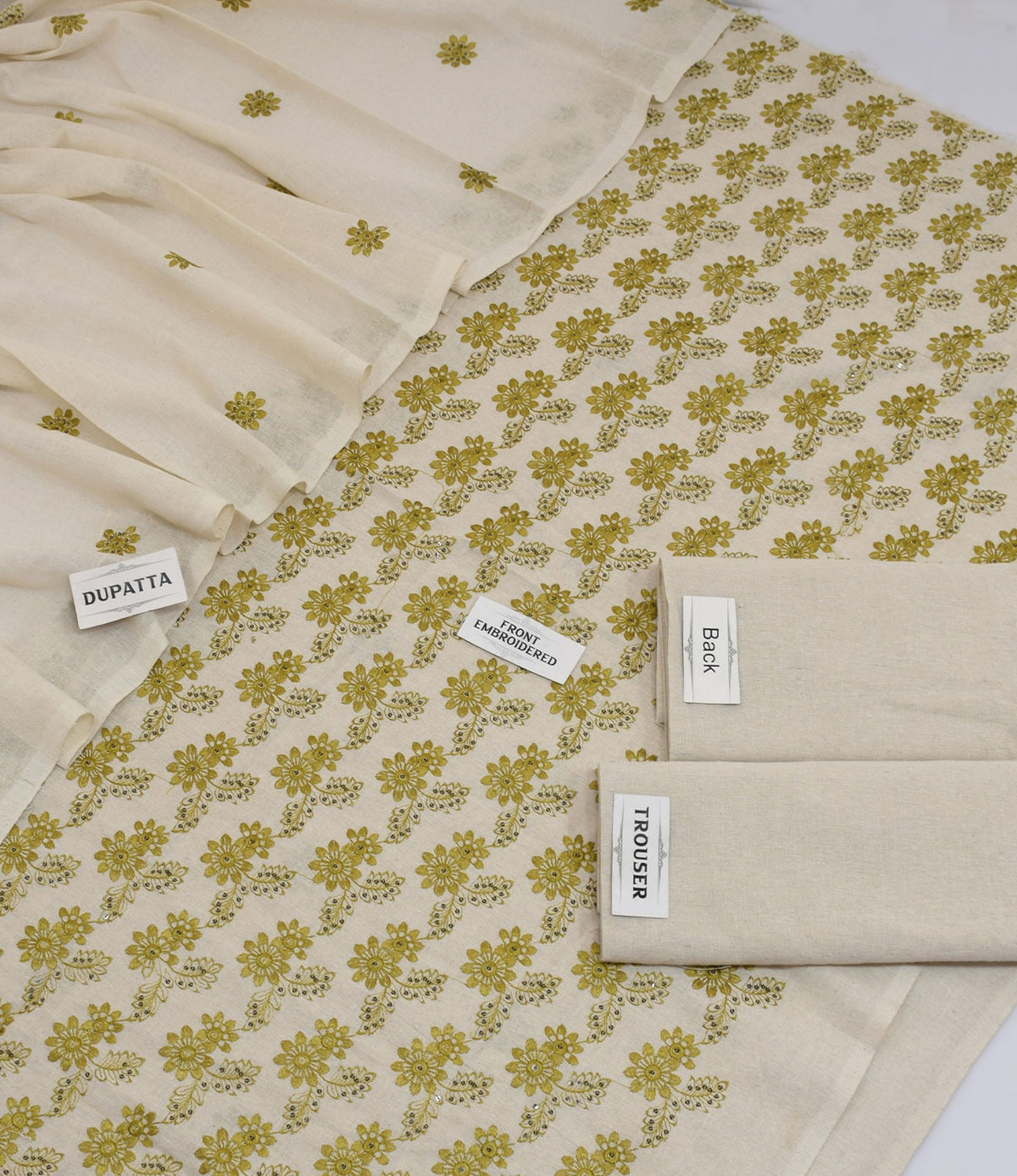 Bareeze Karandi Khaddar Embroidered 3-Piece Un-Stiched