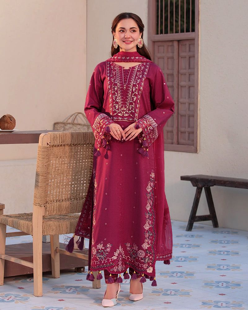 Afrozeh Winter Embroidered 3 Piece Unstitched