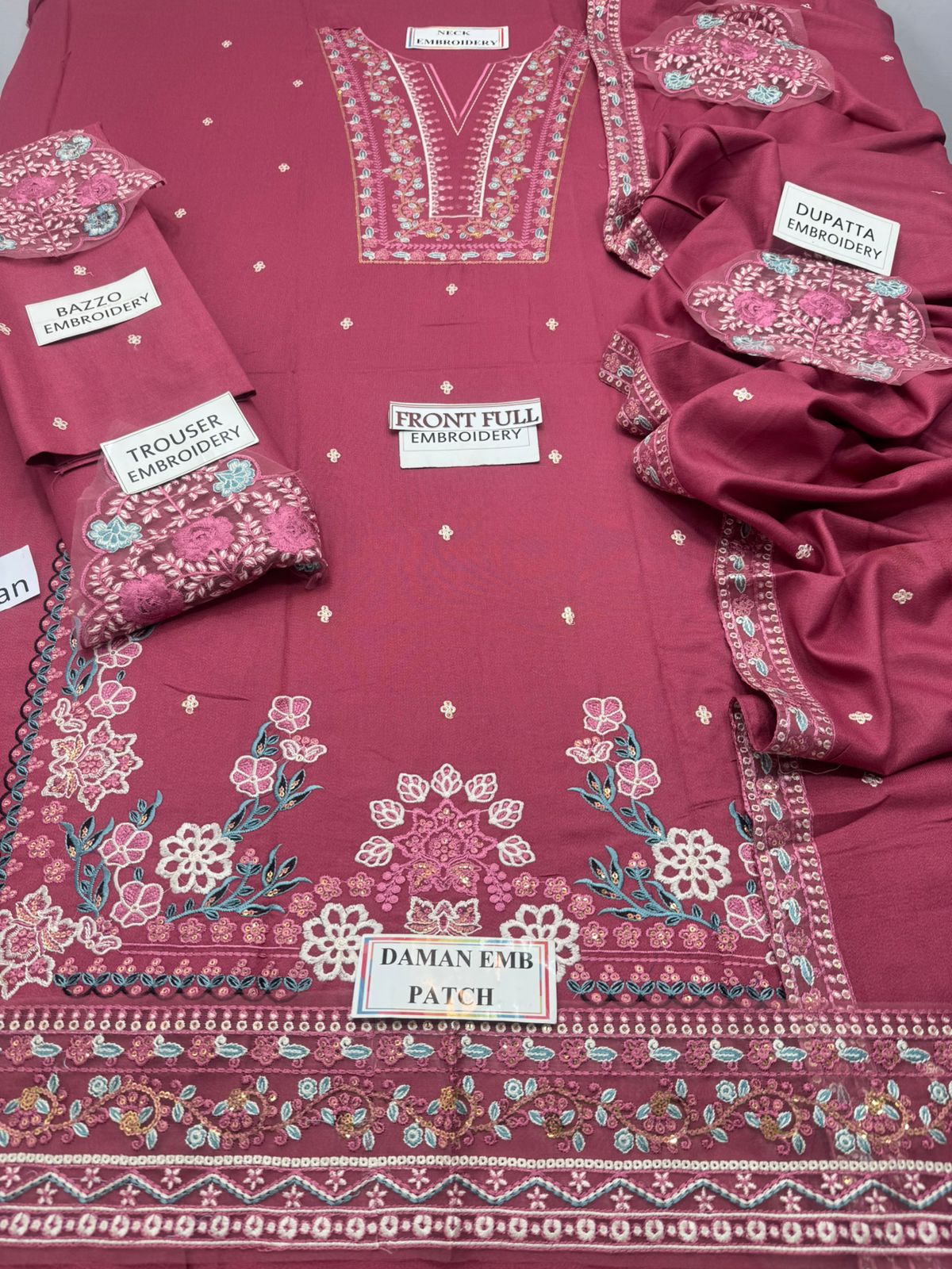 Afrozeh Winter Embroidered 3 Piece Unstitched