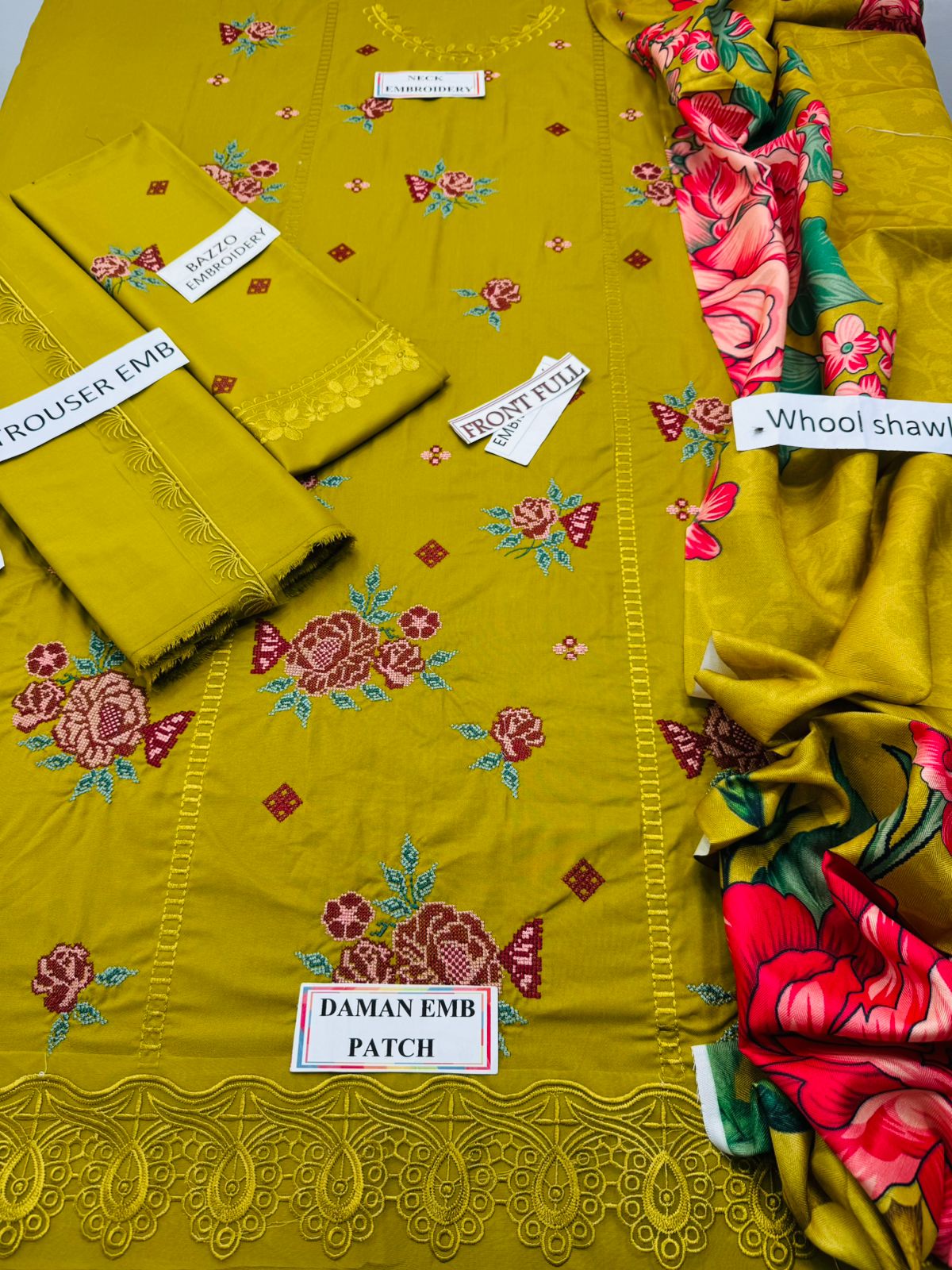 Iznik Winter Embroidered 3 Piece Unstitched